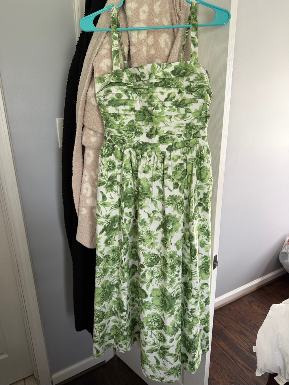 Green Floral Spaghetti-Strap Dress